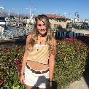 Meet your Posher, Carli